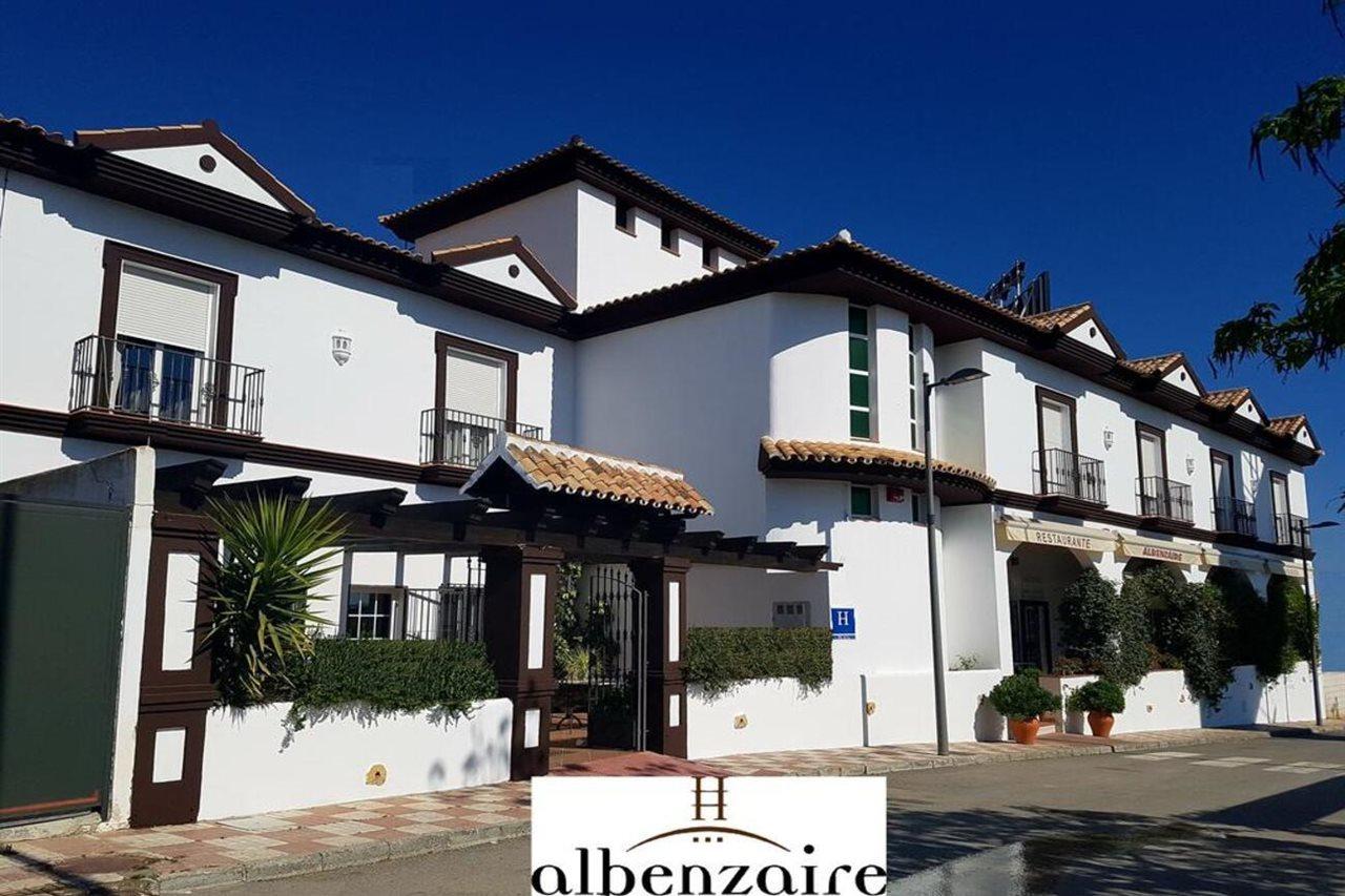 Albenzaire Hotel Asador Fuensanta  Exterior photo